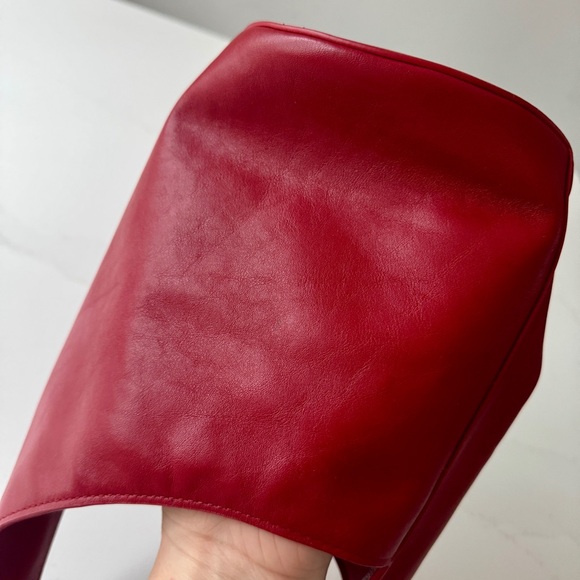 Reformation Small Leather Silvana Bucket Bag - Lipstick Red - Picture 15 of 16